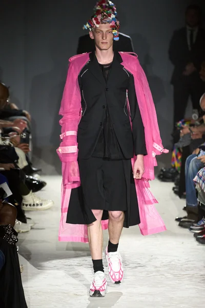 Look 14